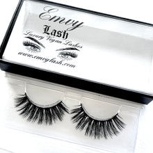 Load image into Gallery viewer, Emvy Vegan Lash - &quot;Deadly&quot; / 6D
